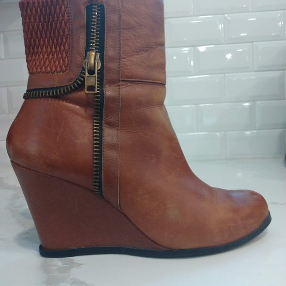 Andrea Brown Heel Wedge Size 8 - Picture 4 of 7